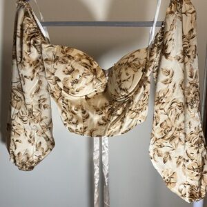 Barely worn tops, size medium.